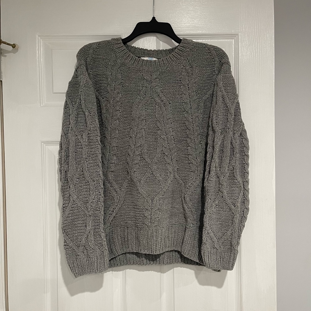Long sleeve thick sweater size small
